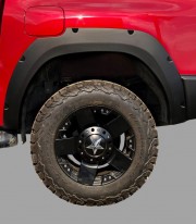 Накладки на арки (узкие) для Toyota Hi-Lux 2015+ Safari M2 фото