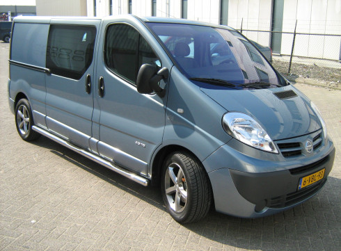 Подножки для Nissan Primastar 2002-2015 порог трубой от Tamsan фото