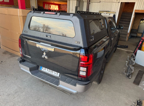 Кунг для Mitsubishi L200 2024+ алюминиевый с окнами фото