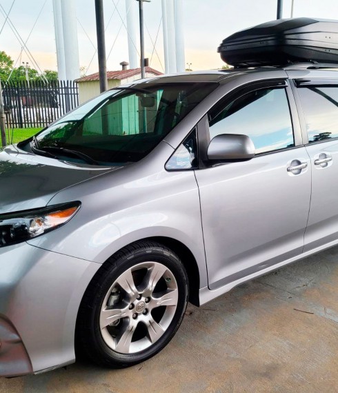 Дефлекторы окон ветровики для Toyota Sienna 2010-2020 AVS фото