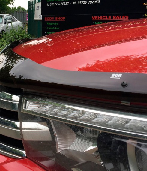 Дефлектор капота Toyota Hilux 2015+ EGR фото