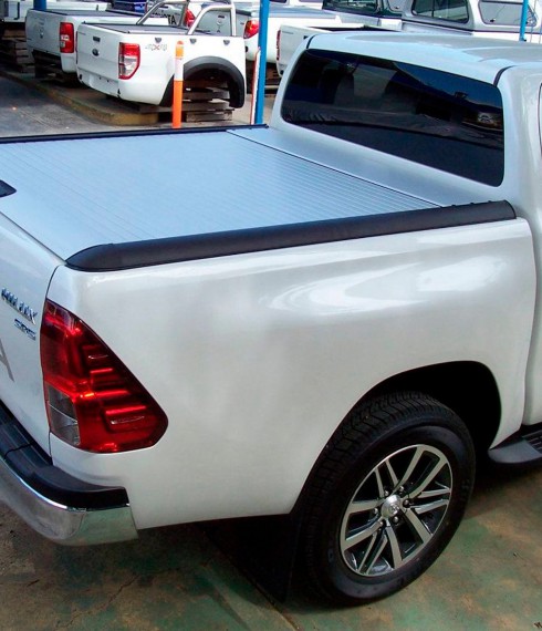 Ролета кузова Toyota Hilux 2015+ AR Design model R1 фото