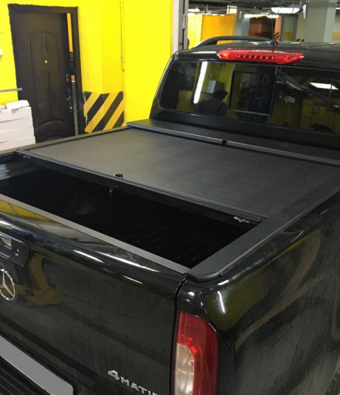 Ролета Roll-N-Lock для кузова Mercedes X-Class 2018+ фото