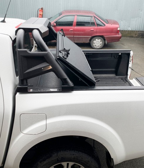 Дуга в кузов AR Design AQM4WD Nissan Navara 2015+ фото