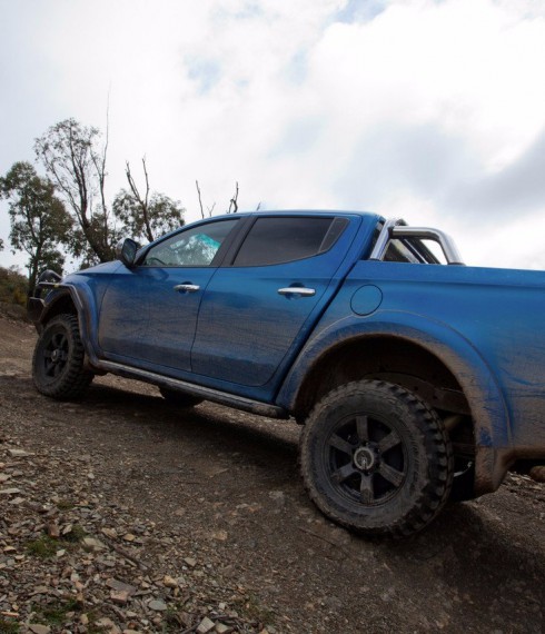Боковые подножки усиленные Fiat Fullback 2015+ TJM фото