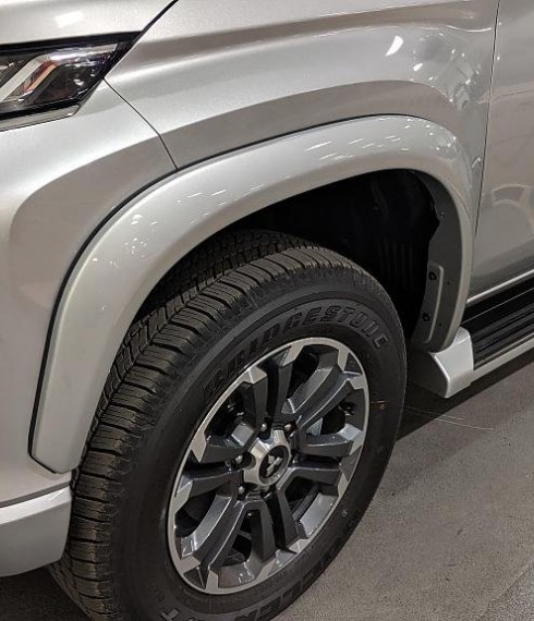 Расширители крыльев Mitsubishi L200 2019+ EGR фото