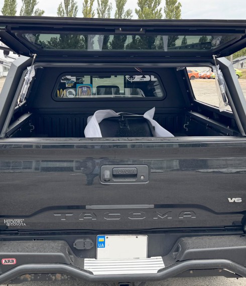 Кунг Toyota Tacoma 2016+ AR Design фото