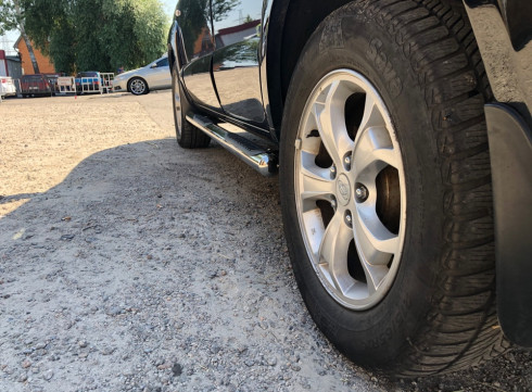 Подножки для Hyundai Santa-Fe 01-05 порог трубой Tamsan фото