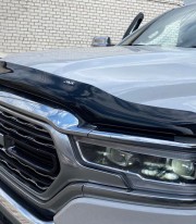 Дефлектор капота AVS Aeroskin Dodge Ram 2019+ фото