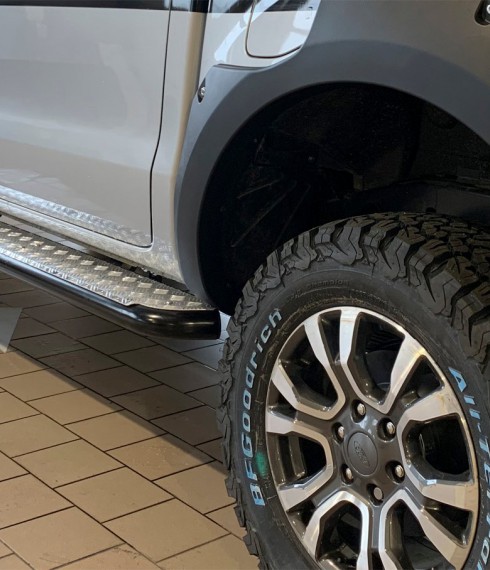 Боковые подножки усиленные Ford Ranger 2012+ TJM фото