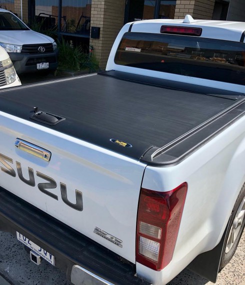 Ролета кузова Isuzu D-Max 2012+ AR Design model R3 фото
