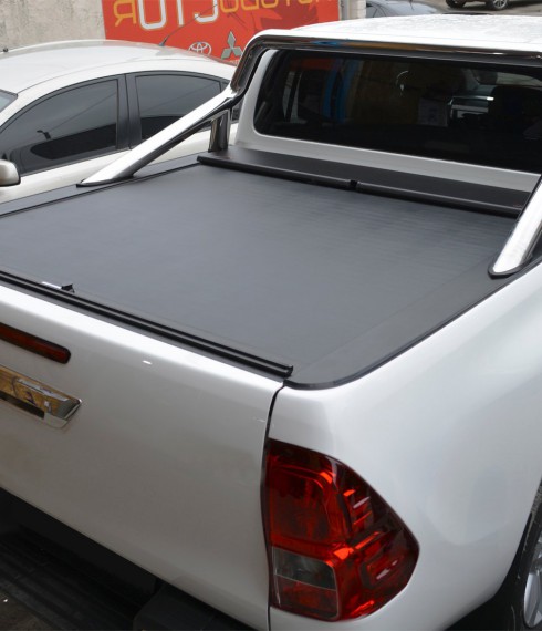 Ролета кузова Toyota Hilux 2015+ Roll-N-Lock фото