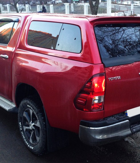 Кунг Toyota Hilux 2015+ Aeroklas с окнами на проветривание фото