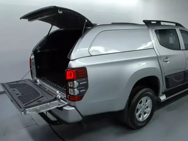 Кунг на Mitsubishi L200 2015-2024 Commercial Canopy 274392 фото
