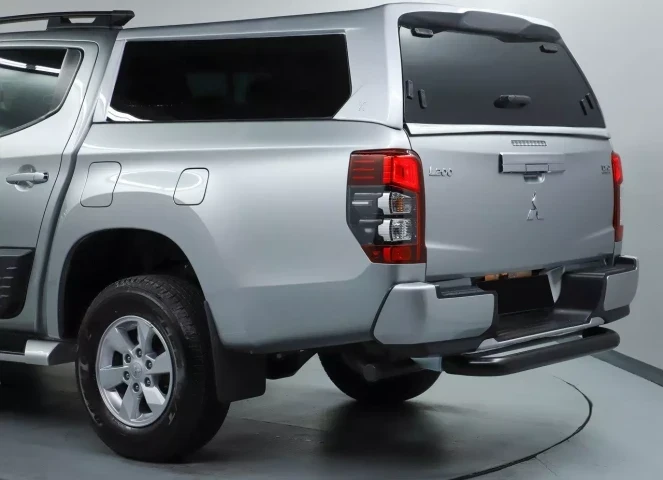Кунг на Mitsubishi L200 2015-2024 Fixed Glass фото