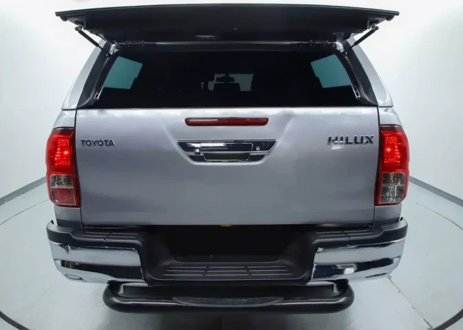 Кунг на Toyota Hilux 2015-2024 Fixed Window фото