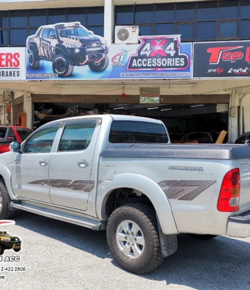 Крышка кузова Toyota Hilux 2005-2015 Aeroklas model Speed фото