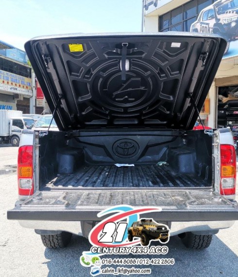 Крышка кузова Toyota Hilux 2005-2015 Aeroklas model Speed фото