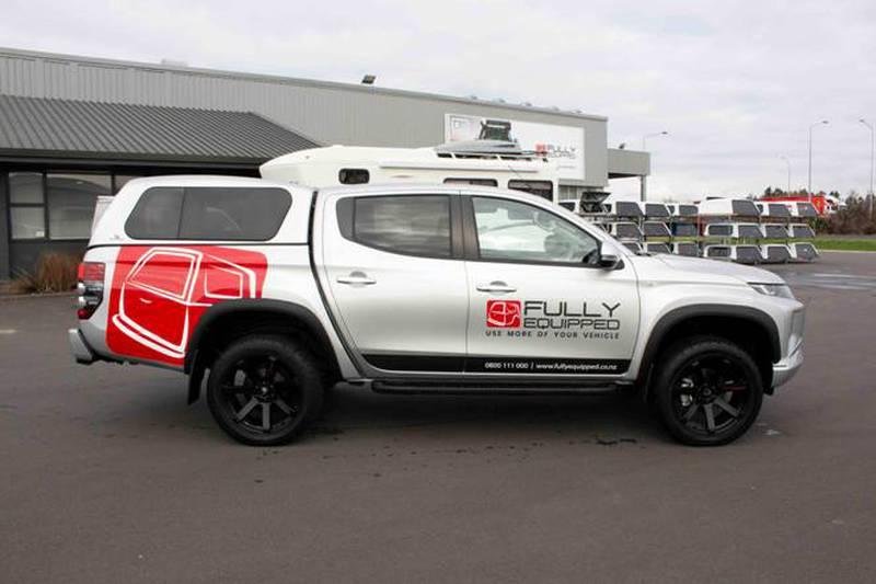 Расширители крыльев Mitsubishi L200 2019+ EGR фото
