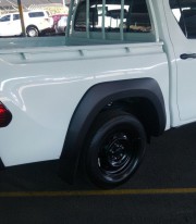 Расширители крыльев EGR Toyota Hilux 2015-2020 фото
