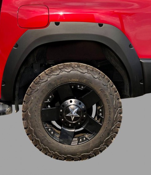 Расширители крыльев с фальш болтами Safari Toyota Hilux 2015+ фото
