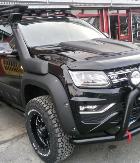 Расширители крыльев Safari с фальш болтами для VW Amarok фото