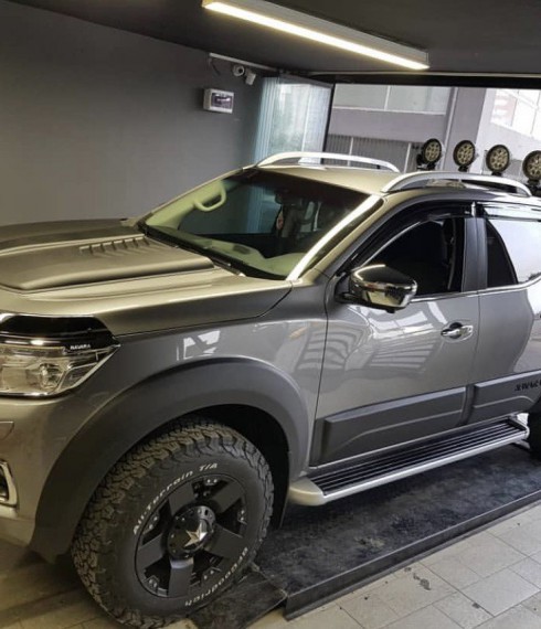 Расширители крыльев Safari Nissan Navara NP300 2019+ фото