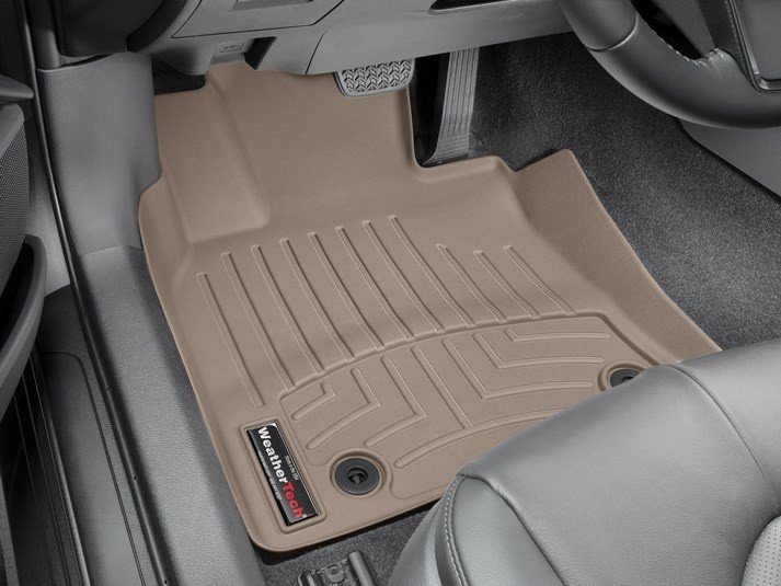 Ковры резиновые WeatherTech Toyota Camry 2017+ передние бежевые фото