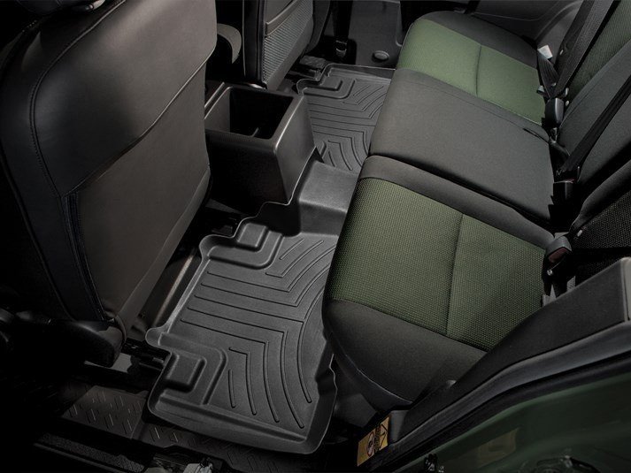 Ковры резиновые WeatherTech Toyota FJ Cruiser 2007+ задние черные фото