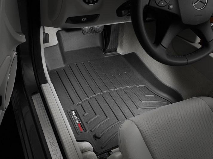 Ковры резиновые WeatherTech C-class 2008-2015 передние черный крепление водительский фото