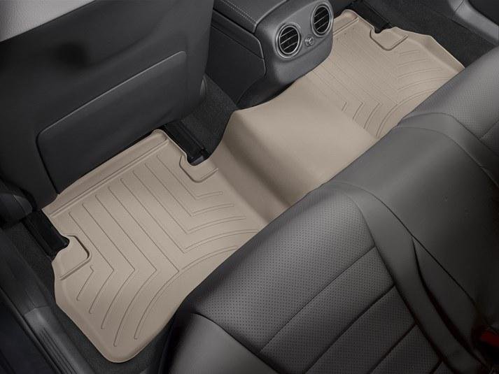 Ковры резиновые WeatherTech C-class 2016-2019 задний бежевый  седан / вагон фото