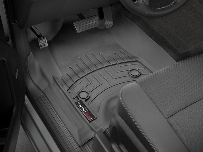 Ковры резиновые WeatherTech Chevrolet Tahoe 2015-2020 передние черные (раздельные сиденья ) фото