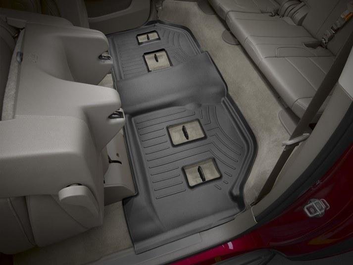 Ковры резиновые WeatherTech Chevrolet Suburban 2015-2020  третий ряд черный фото