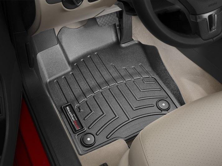 Ковры резиновые WeatherTech VW Beetle 2012-2019 передние черные фото