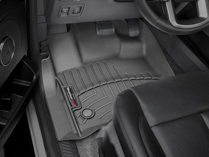 Ковры резиновые WeatherTech Ford Expedition 2018+ передние черные фото