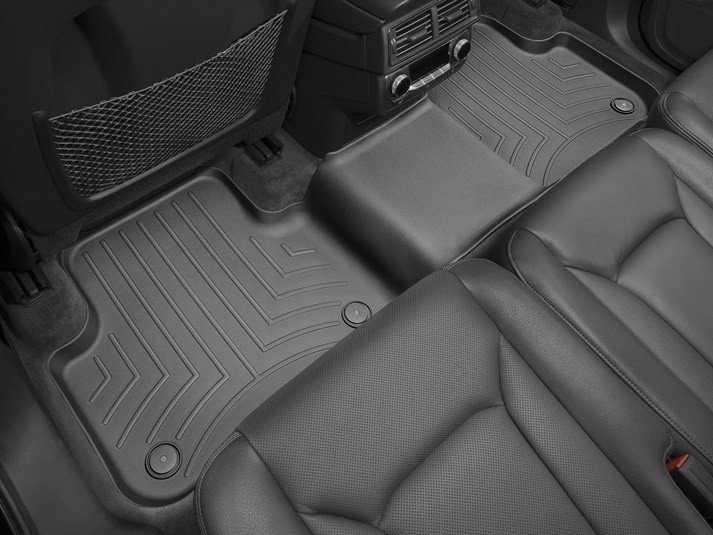Ковры резиновые WeatherTech задние черные для Audi Q8 2018+ фото