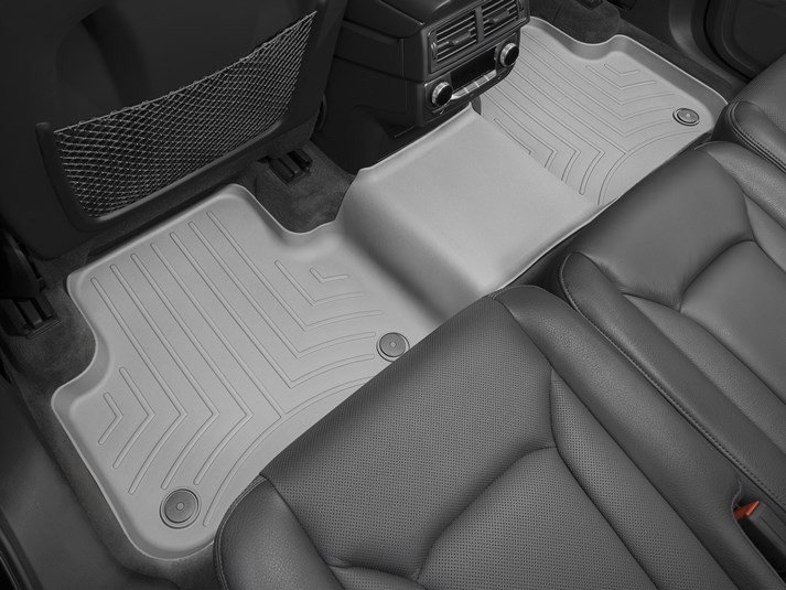 Ковры резиновые WeatherTech задние серые для Audi Q8 2018+ фото