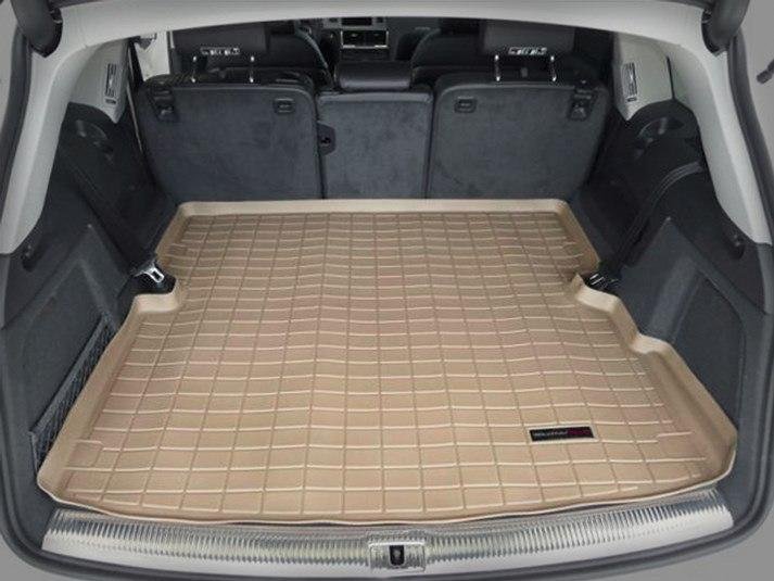 Ковры резиновые WeatherTech Audi Q7 2006-2014 в багажник бежевый фото