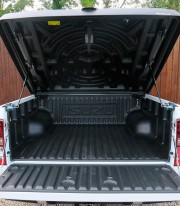 Крышка кузова Isuzu D-Max 2016+ Aeroklas model Speed фото