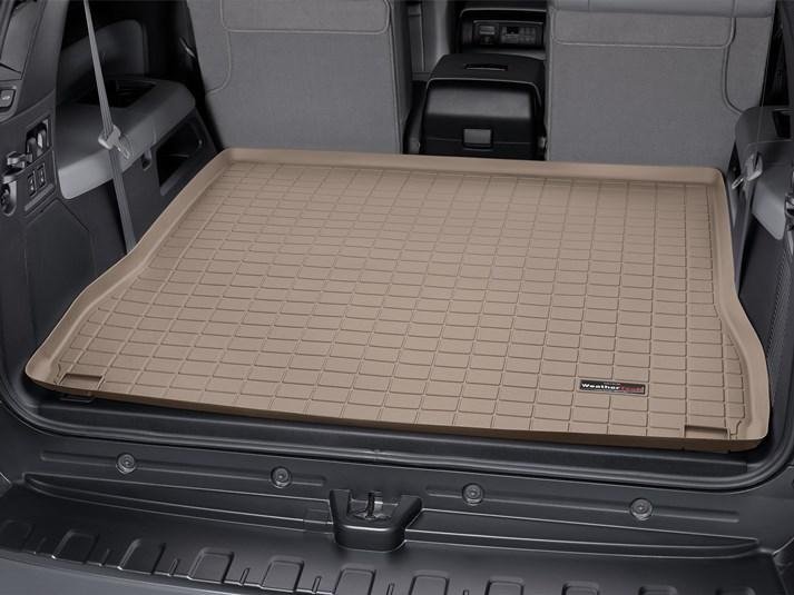 Ковер резиновый WeatherTech Toyota Sequoia 2008+ в багажник бежевый фото