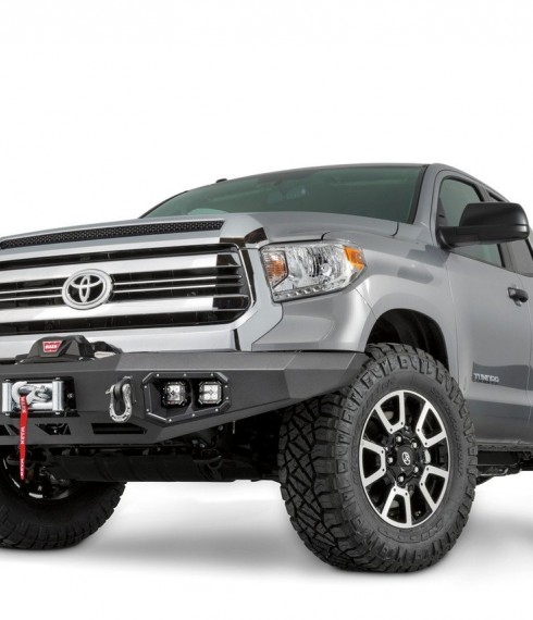 Бампер передний силовой Warn Toyota Tundra 2014-2018 фото
