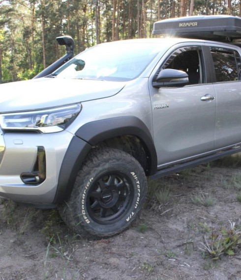 Расширители крыльев EGR Toyota Hilux 2018+ фото
