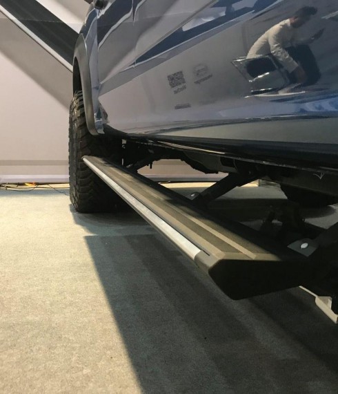 Выдвижные подножки с электроприводом Ford F150 2015+ E-Board фото