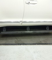 Выдвижные подножки с электроприводом Toyota Land Cruiser 200 E-Board фото