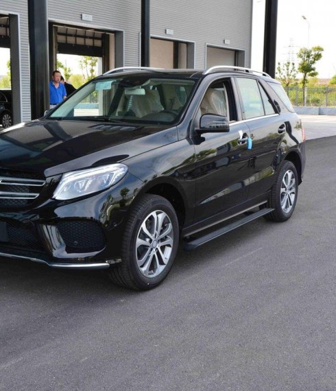 Боковые подножки с электроприводом E-Board для Mercedes GLE 2015-2018 фото