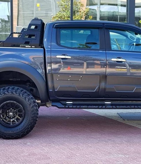 Подножки металлические для Ford Ranger 2012+ Tamsan фото