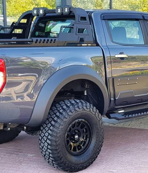 Подножки металлические для Ford Ranger 2012+ Tamsan фото