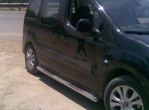 Подножки для Citroen Berlingo 19+ порог труба фото