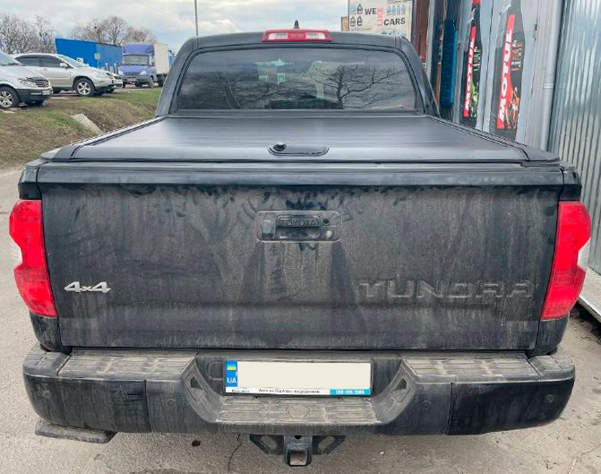 Ролета кузова Toyota Tundra 2007-2021 model R3 AR Design фото
