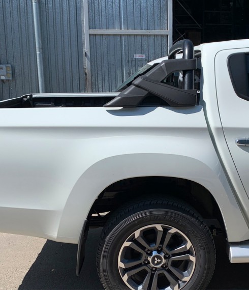 Дуга в кузов Mitsubishi L200 2016-2019 AR Design model ES фото